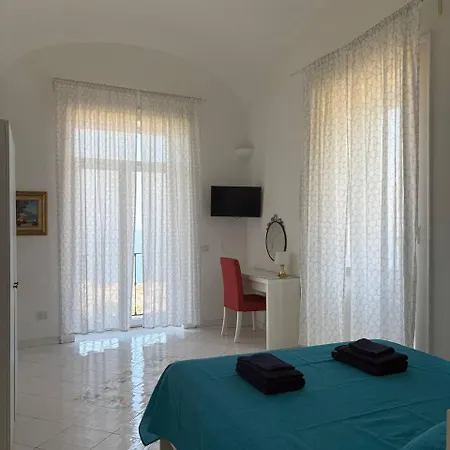 Mare Fuori Bed & Breakfast Vico Equense
